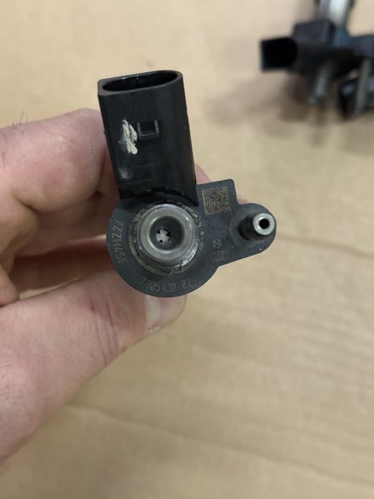 Vand injectoare si rampa  BMW X5 E70 , X6 306 Cp Cod motor N57D30B