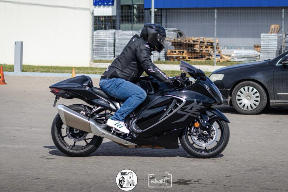 Suzuki  hayabusa 2023