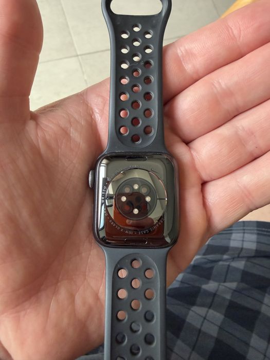 Nike Apple watch series 6, 40mm Nike edition