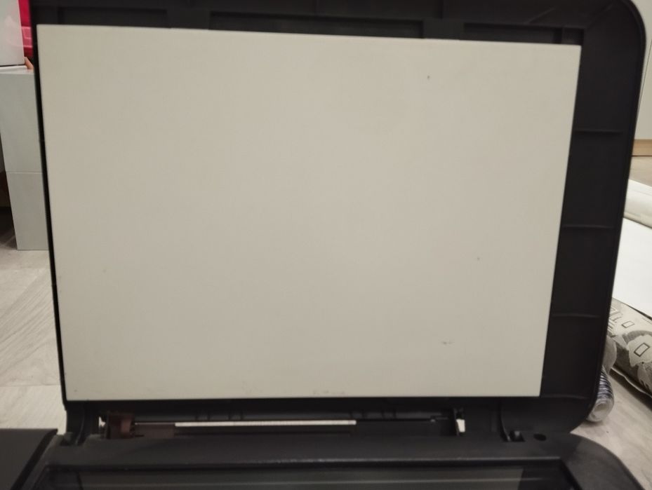 принтер HP Deskjet 2050