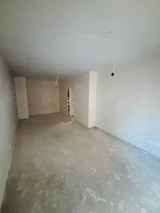 Продава се Двустаен апартамент в София, Студентски град - 72 кв.м за 1896 €/кв.м - Снимка #2