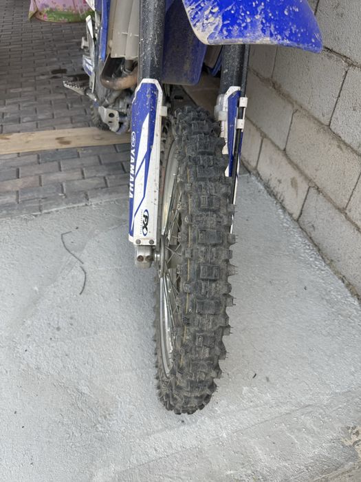 Мотоцикл Yamaha yz250