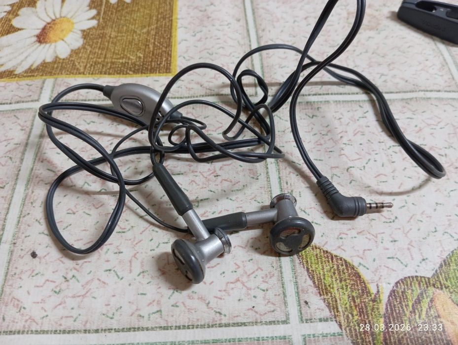 Наушники б/у старые нокиа матаролла
