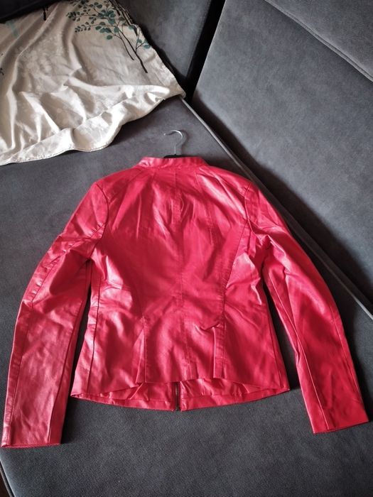 НАМАЛЕНИ 15 € !!! Кожени якета !за размер пишете на лични !