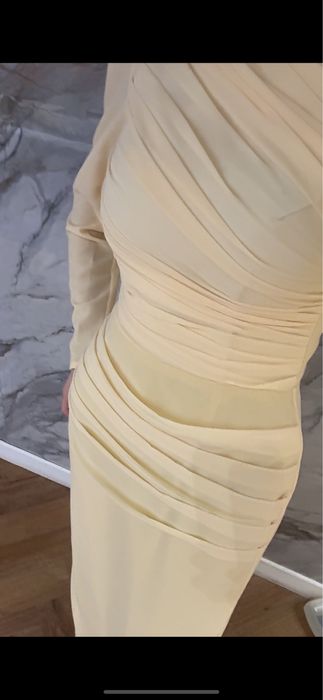 Платье длинное нарядное