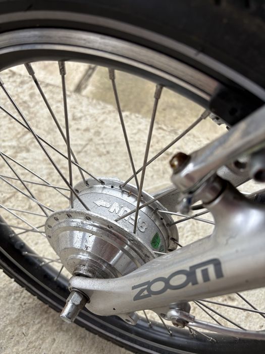 Bicicletă electrică pliabilă