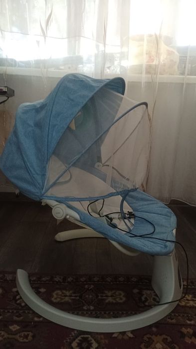 Продам детски шезилонг