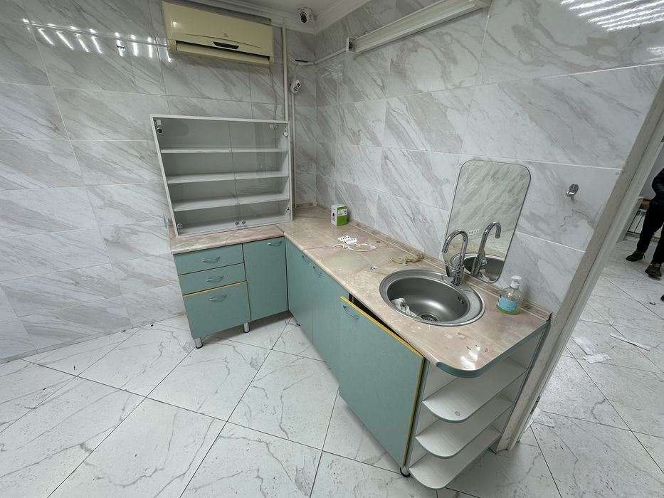 Мебель, шкафы, ресепшен