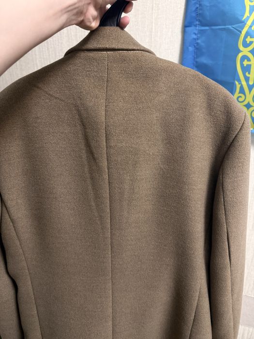 Продам пальто в хорошим качестве