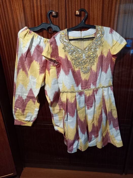 Milliy kiyim adras. Kuylak ishton