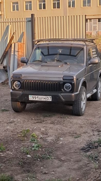 Нива урбан 2016год люксовая