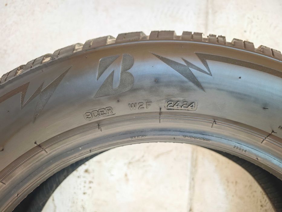 Anvelope 215/60/17 an 2024 iarna M+S BRIDGESTONE BLIZZAK LM005