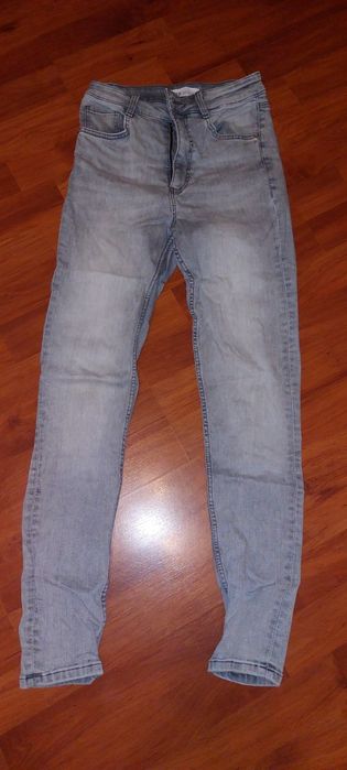 Детски дънки номер 128