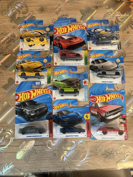 Продам машинки hot wheels