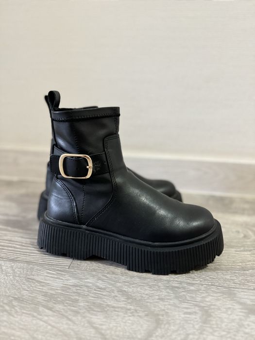 Продам ботинки Zara р.33