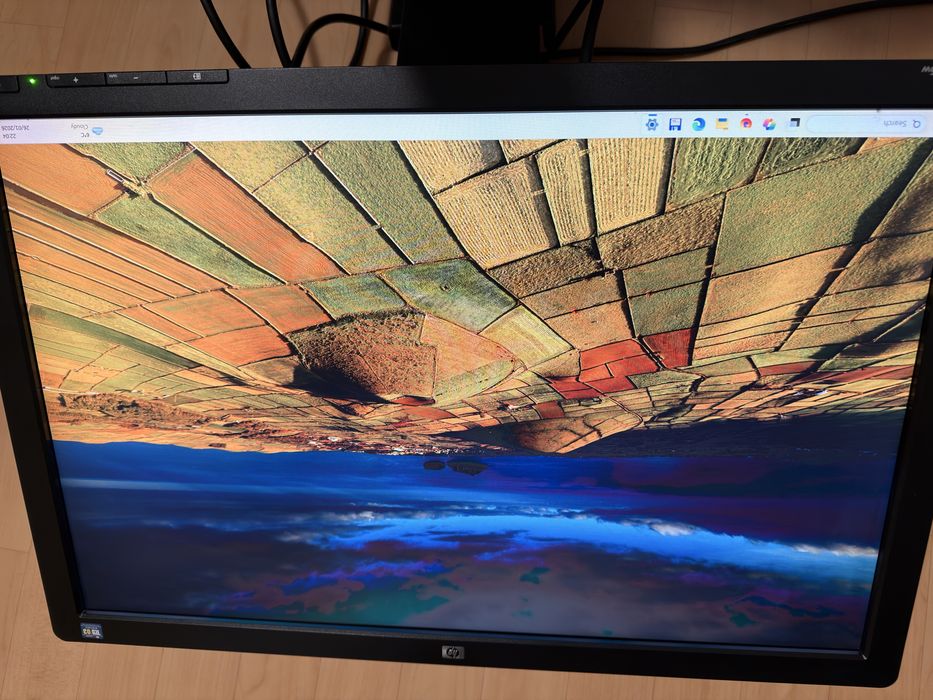 Monitor HP L2445w, 24 inch Full HD, 1920 x 1200p