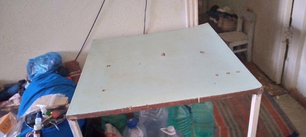 Столлар сотилади,холати аъло даражада. Яна келишилади