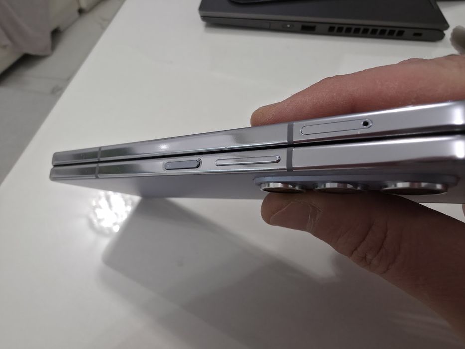 Samsung galaxy z fold 5 12/512