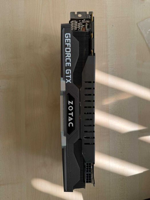 Placa video ZOTAC GeForce GTX 1080 Ti AMP! Edition 11GB