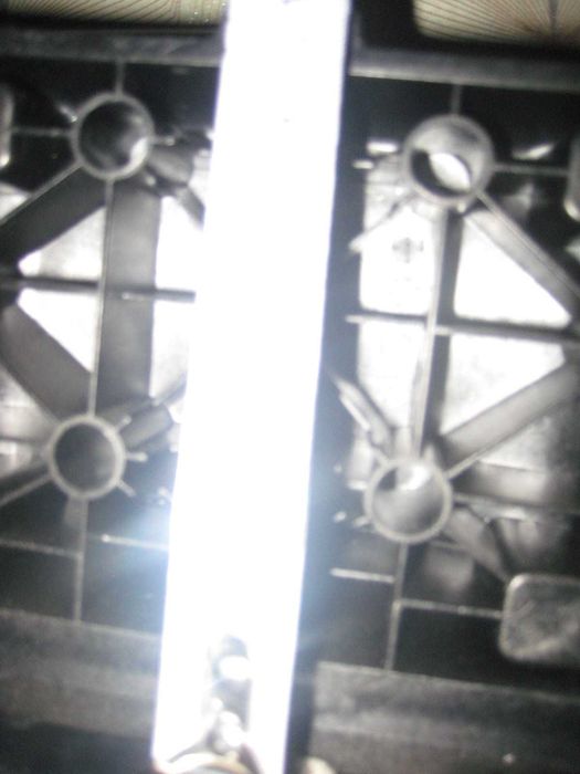 Настолна стойка за телевизор