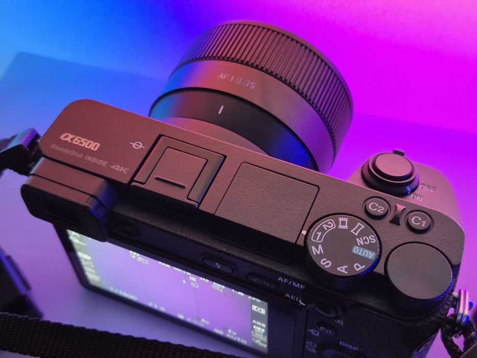 Sony A6500 + 35mm f1.8 + 5 baterii - IBIS, 4K, S-LOG3 43k cadre