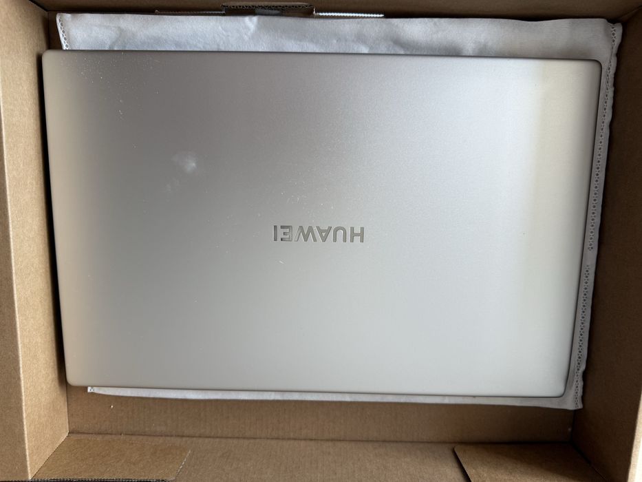 Huawei Mate Book D15