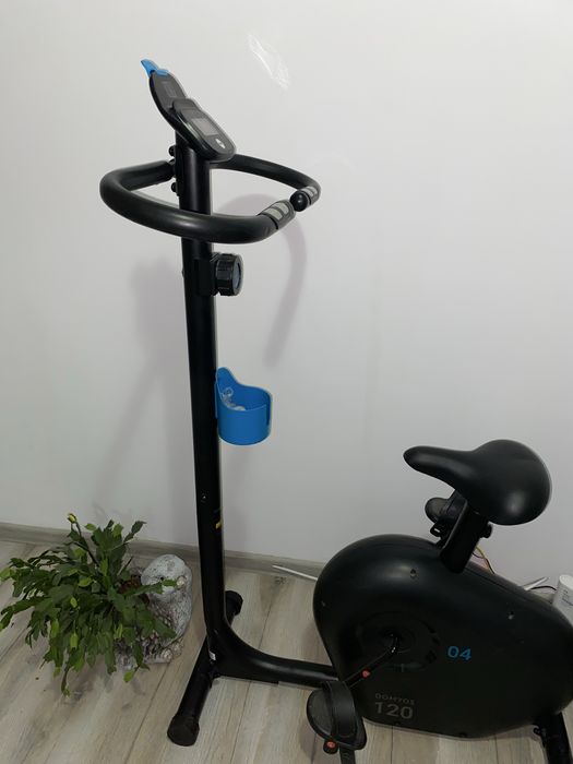 Bicicleta de apartament