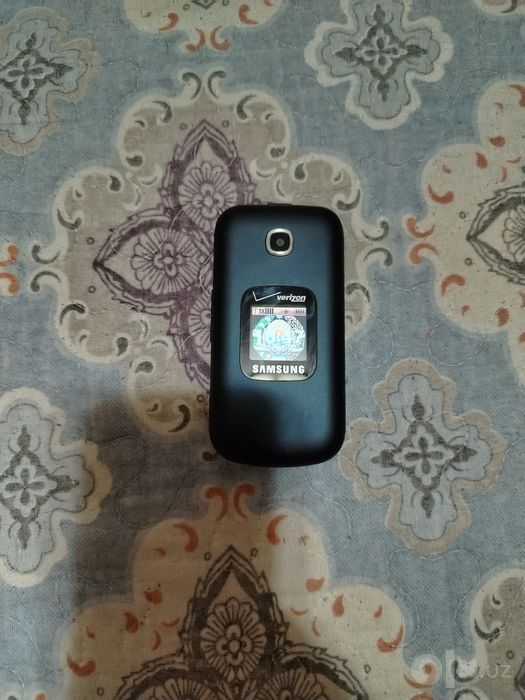 Продам оригинал Samsung Verizon Gusto 3