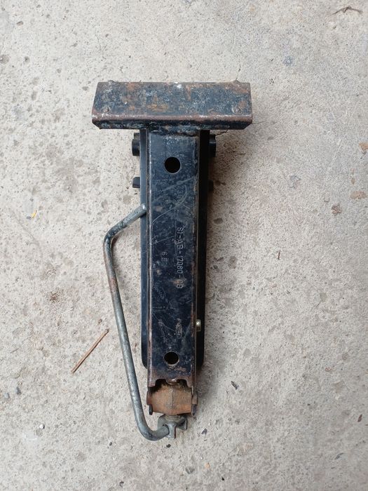 Автомобилен крик