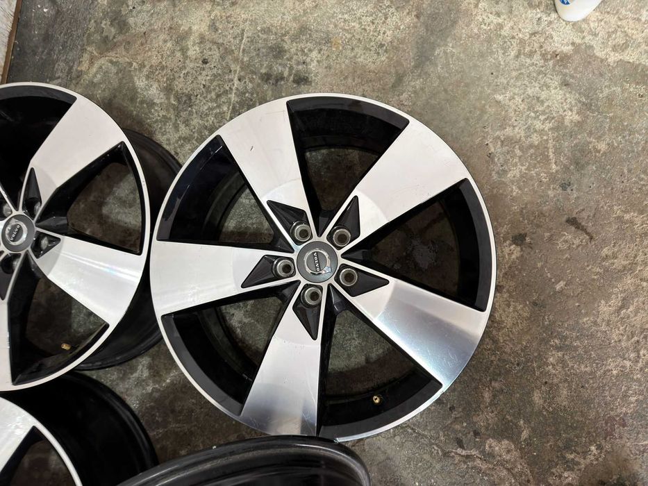 Jante Volvo 19 5x108 ET50,5 XC60 XC70 V60 S60