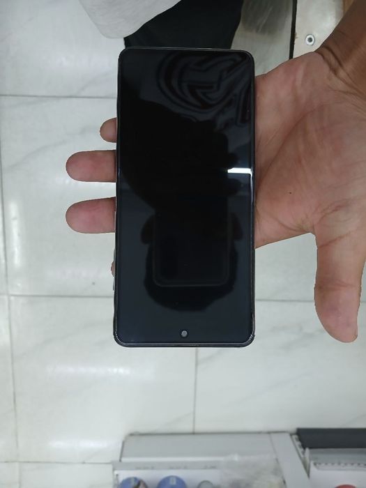 Samsung A51 ideal holatda
