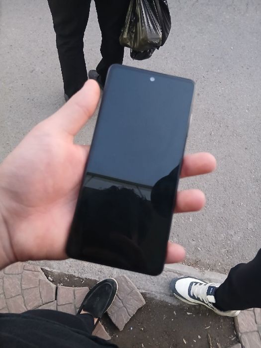 продаю самсунг а72