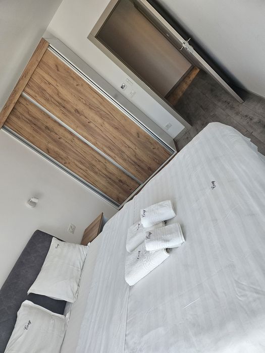 Închiriez apartament in regim hotelier "Cozy Apartments " Adora park