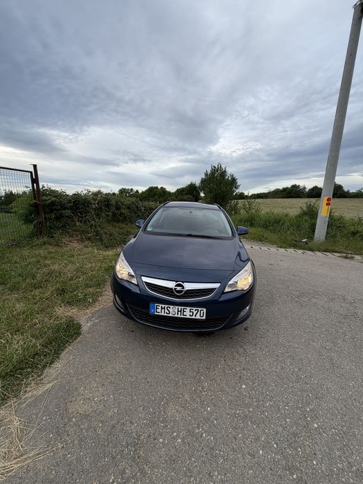 OPEL Astra 2012 — imagine 3