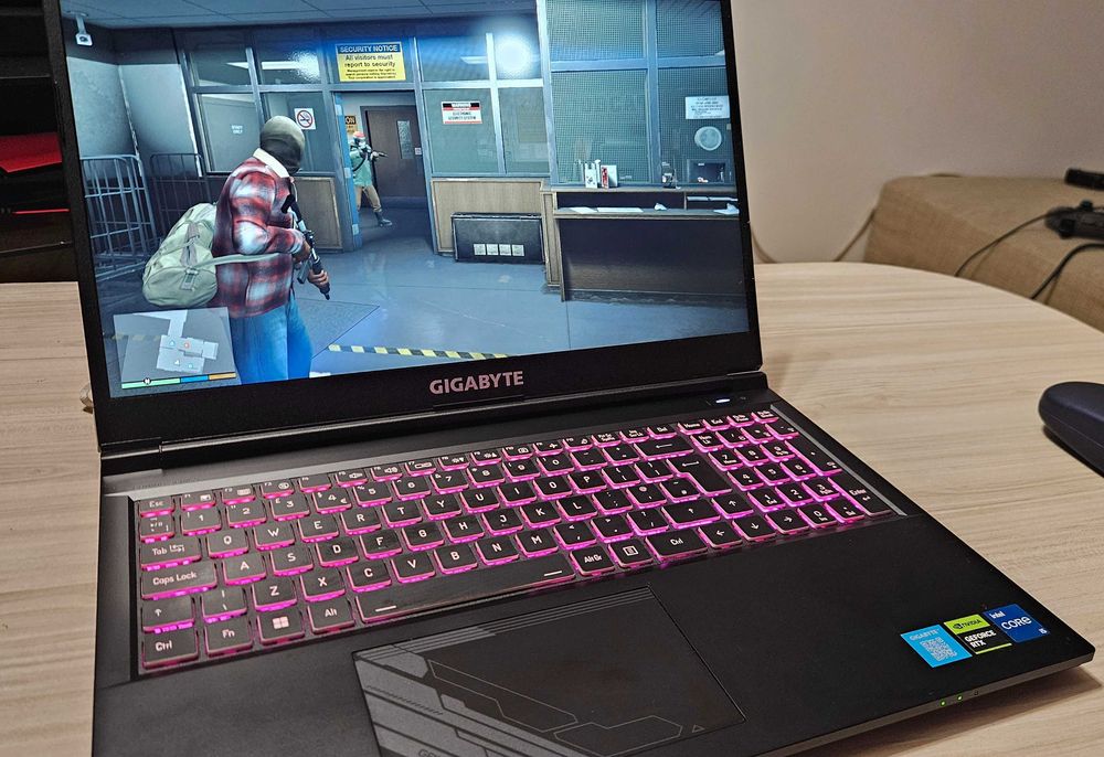 Gigabyte G5 KF RTX 4060/i5