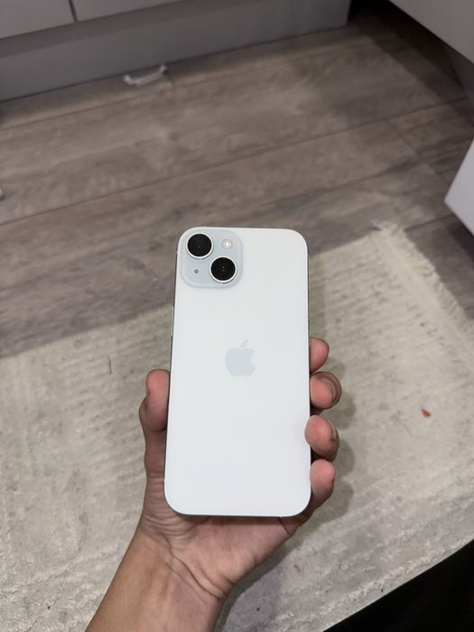 Apple 15 128гб (87 емкость)