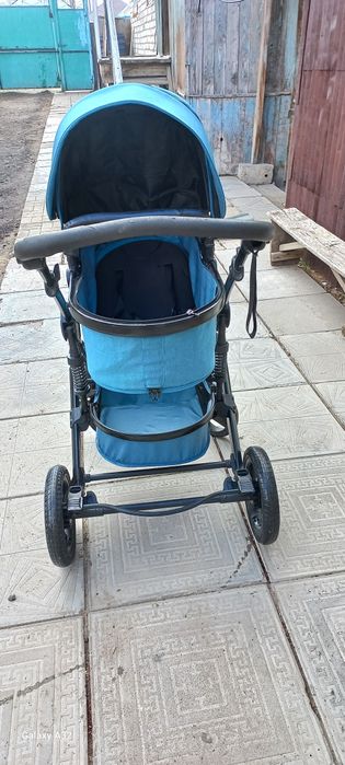 Продам коляску срочно