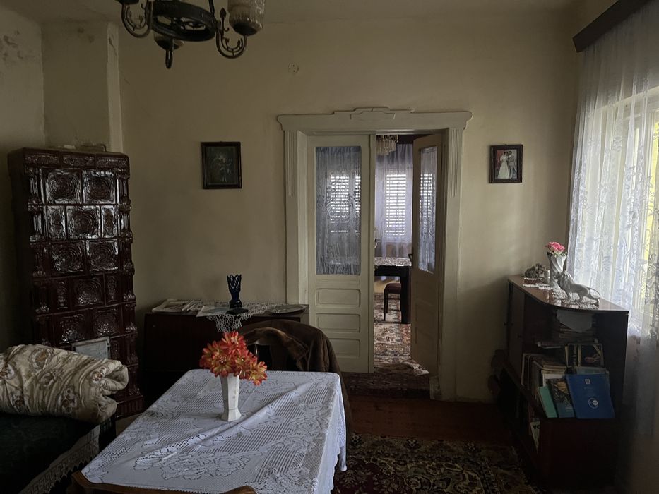 Vand casa in localitatea Ighiu 100mp