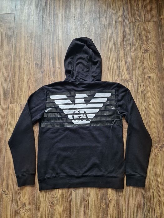 Страхотен мъжки суитчър ARMANI размер S