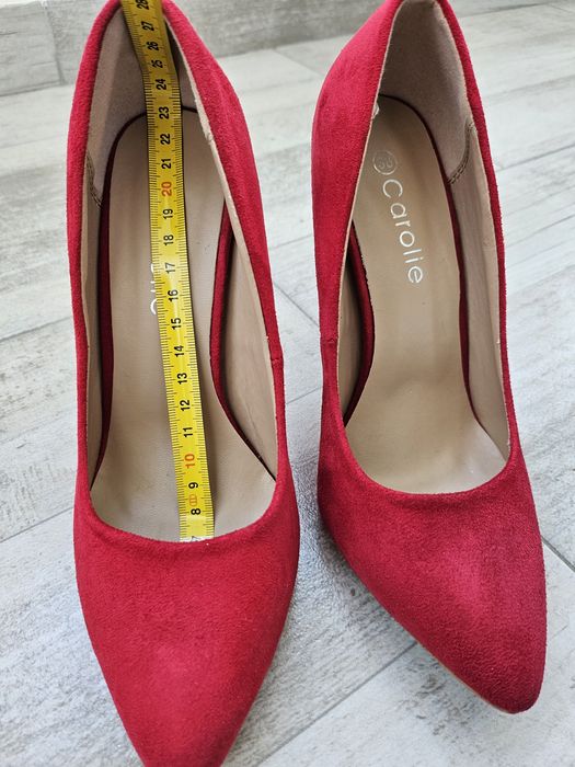 Pantofi eleganți