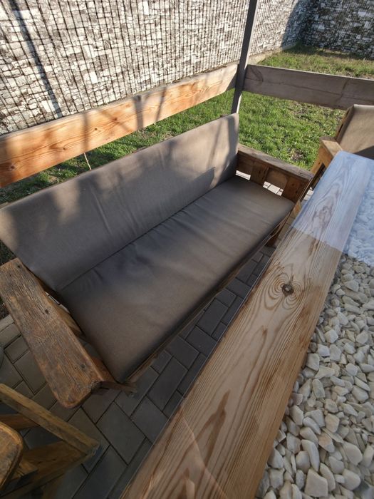 Продам садовую мебель.