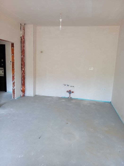 Продава се Тристаен апартамент в Хасково, Младежки хълм - 77 кв.м за 1091 €/кв.м - Снимка #1