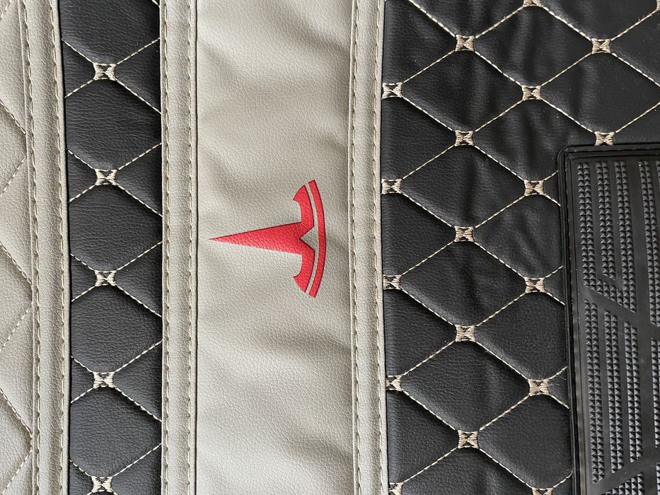 Tapiterie covoare Tesla Model S 2016