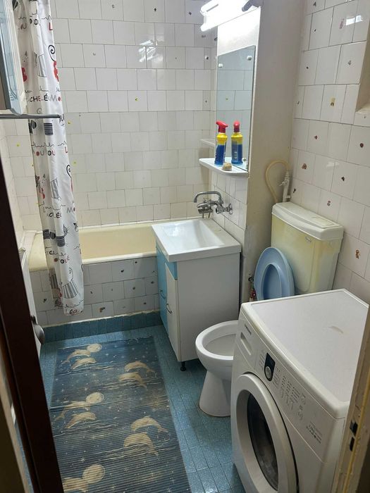 Inchiriez Apartament  2 camere - Mobilat si utilat - Decomandat