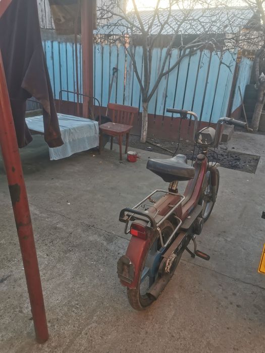 Vand 3 mopeduri Piaggio