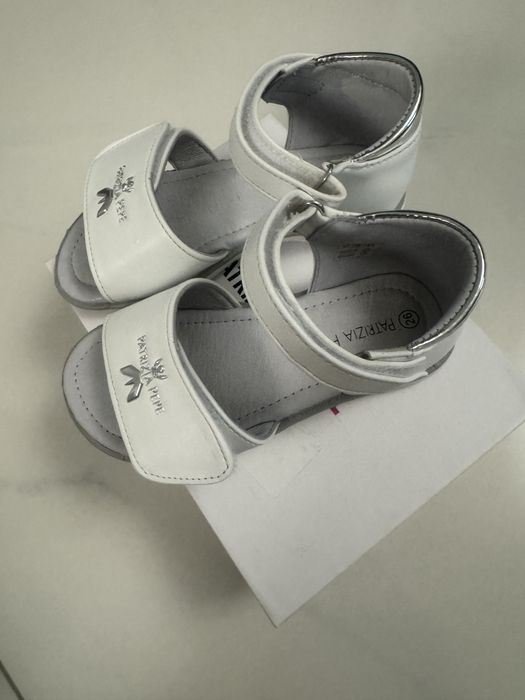 Детски сандали Patrizia Pepe