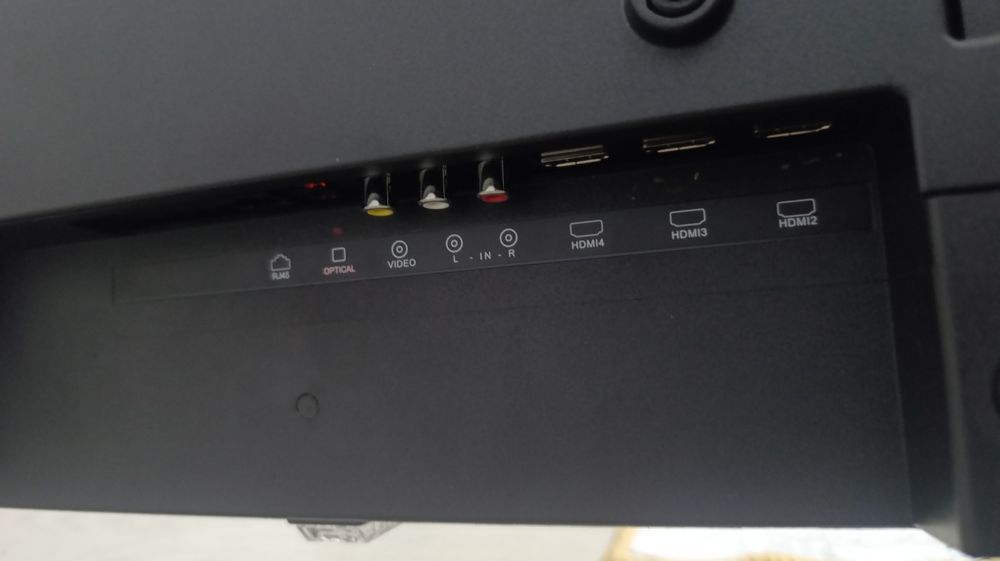 Телевизор Haier Smart TV 43 обмен