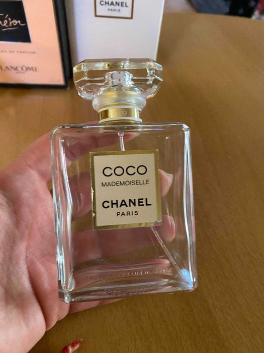 Бутилка от парфюм с кутия Chanel Mademoiselle, Tresor