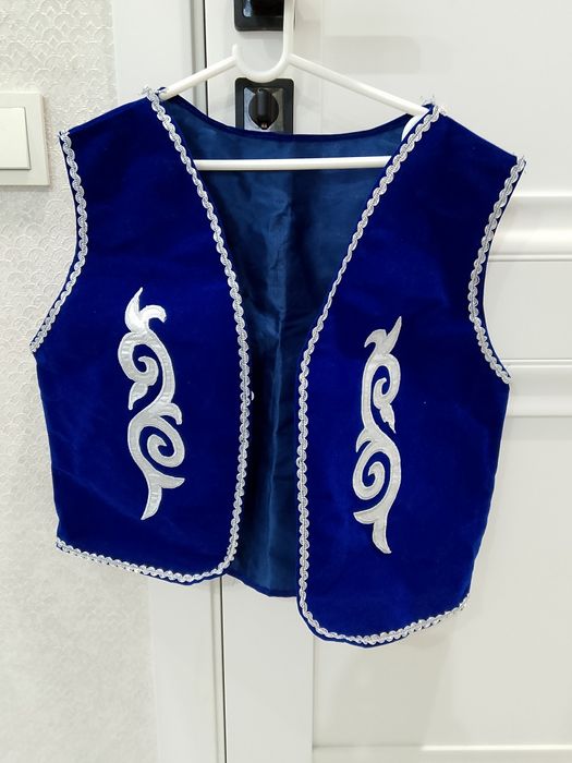 Национальная жилетка 7-8-9 лет