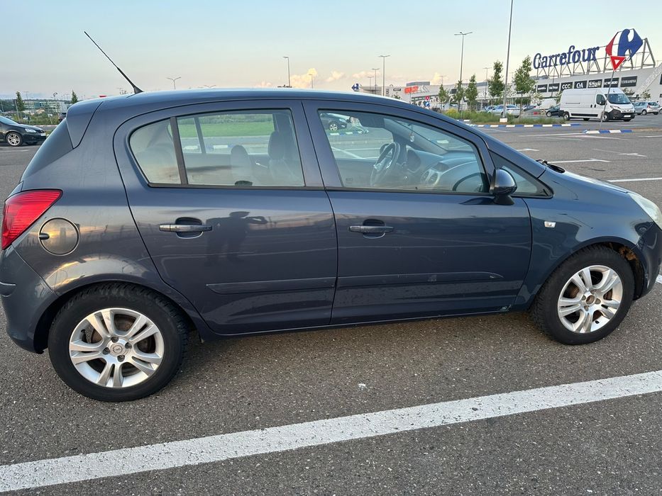 Opel Corsa D - 1.2 benzina - Cutie automata -- Euro 4